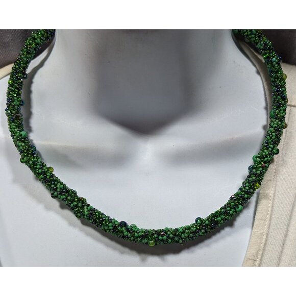 Fantasy Fairycore Green Glass Beaded Collar Necklace - Picture 4 of 6